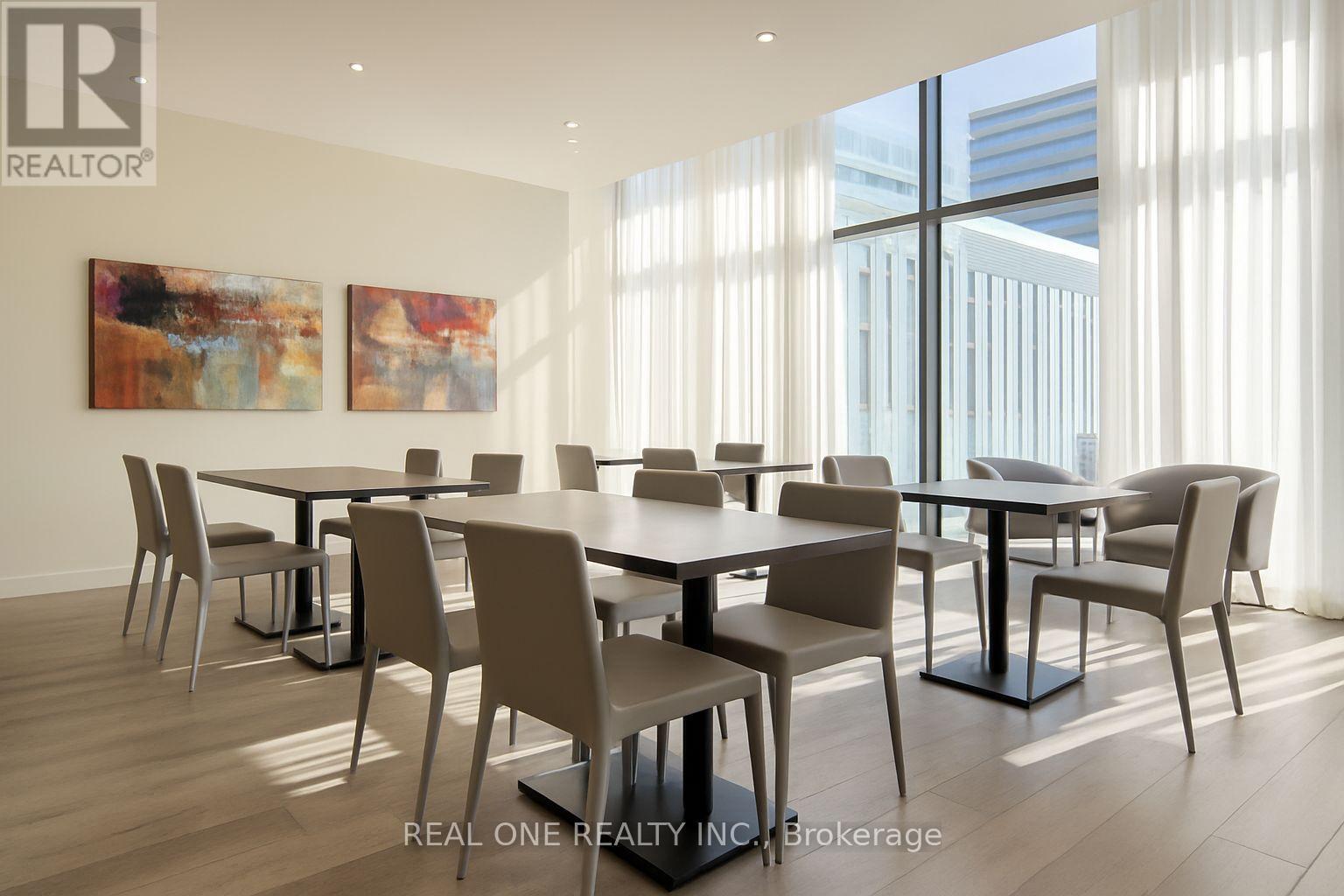 5001 - 3900 Confederation Parkway, Mississauga, Ontario  L5B 0M3 - Photo 24 - W13430418