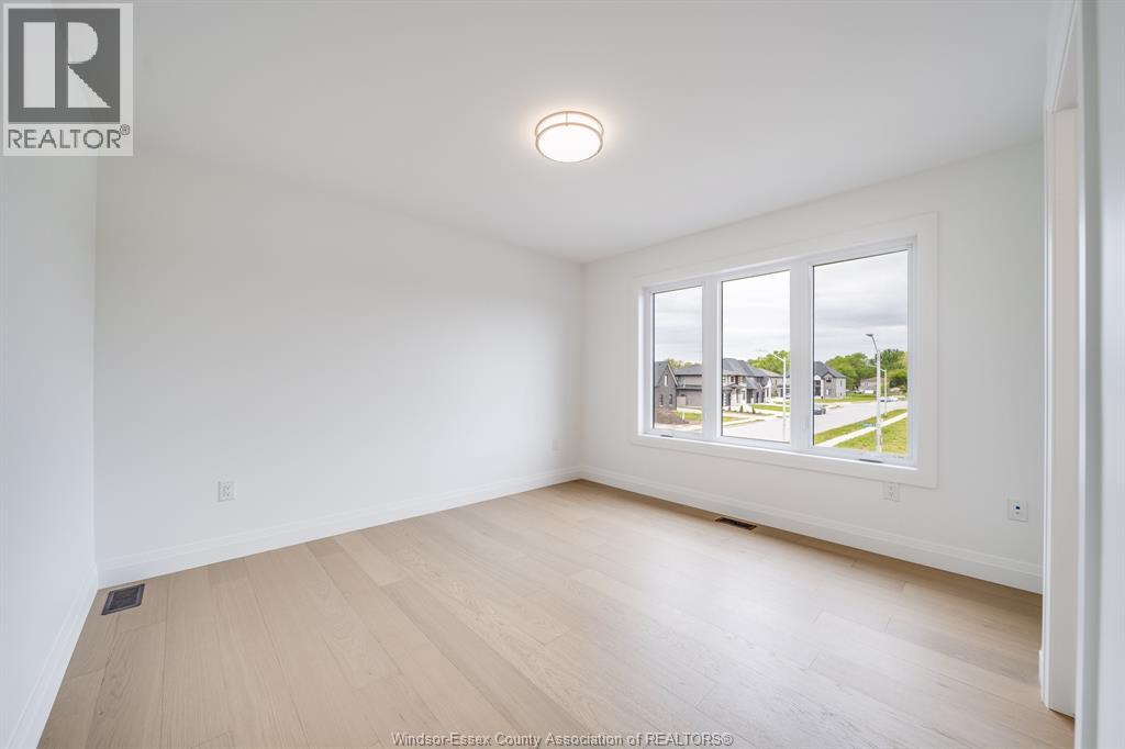 3698 Farrow Avenue, Windsor, Ontario N8N 1M2 - Photo 39 - 26013786