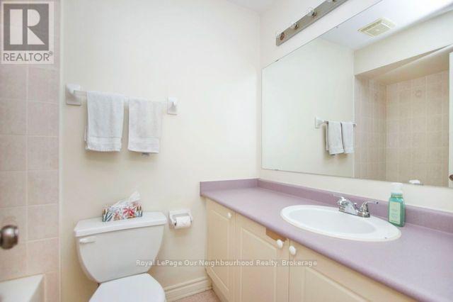 18 Threadgold Court, Whitby, Ontario  L1P 1L9 - Photo 28 - E13430496