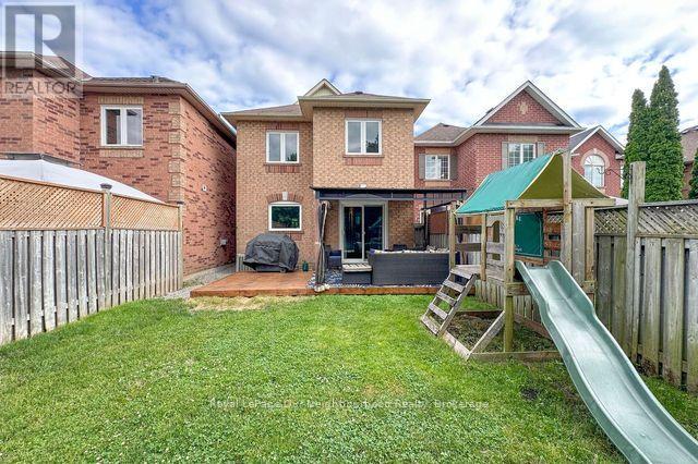 18 Threadgold Court, Whitby, Ontario  L1P 1L9 - Photo 38 - E13430496