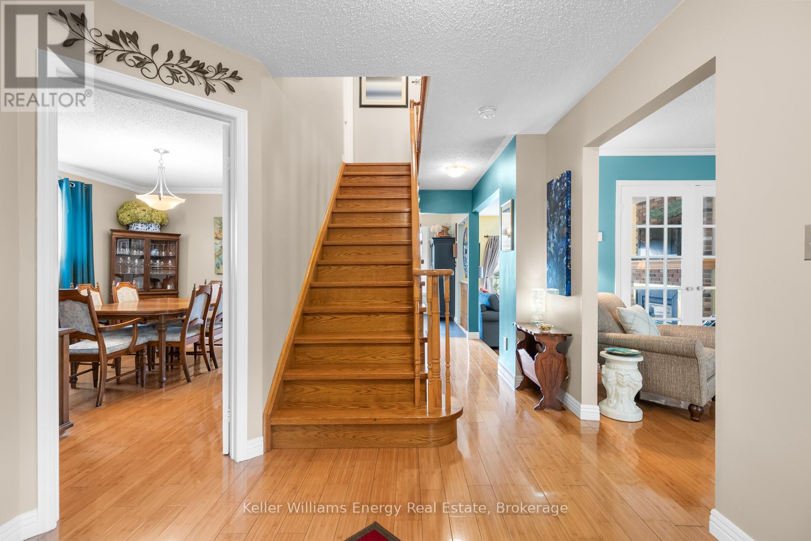 707 Whistler Drive, Oshawa, Ontario  L1J 7N9 - Photo 5 - E13430854