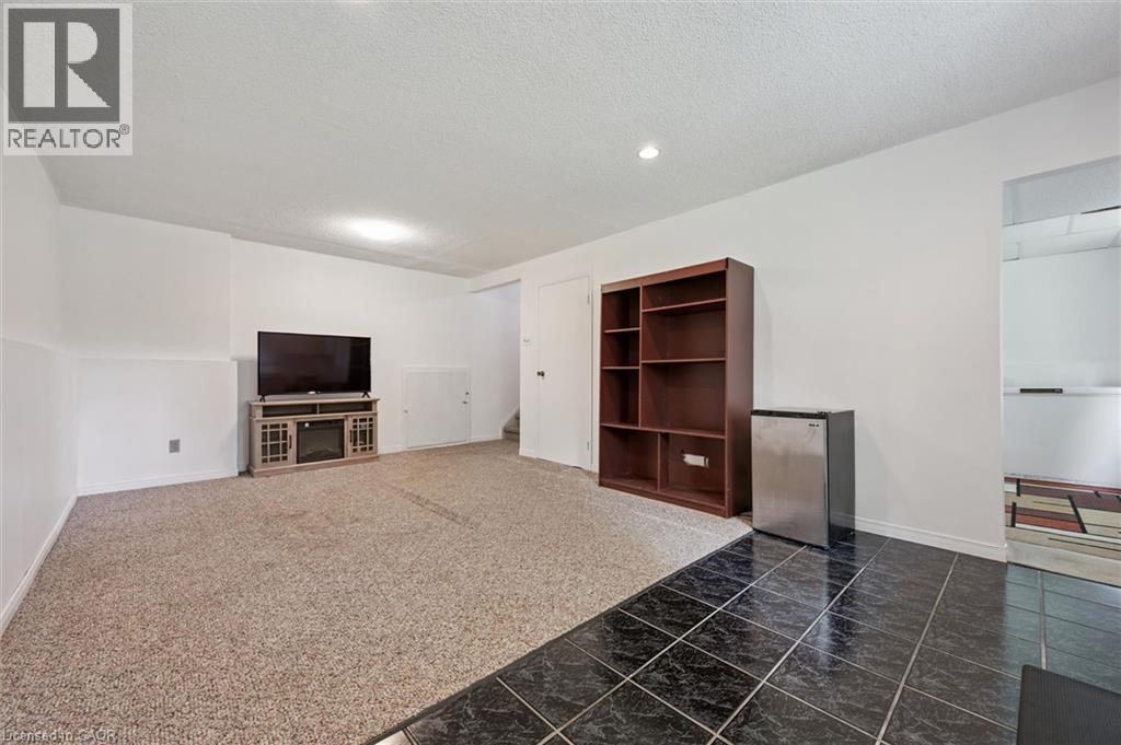 74 Calmcrest Drive, Kitchener, Ontario  N2E 1V3 - Photo 30 - 40835435