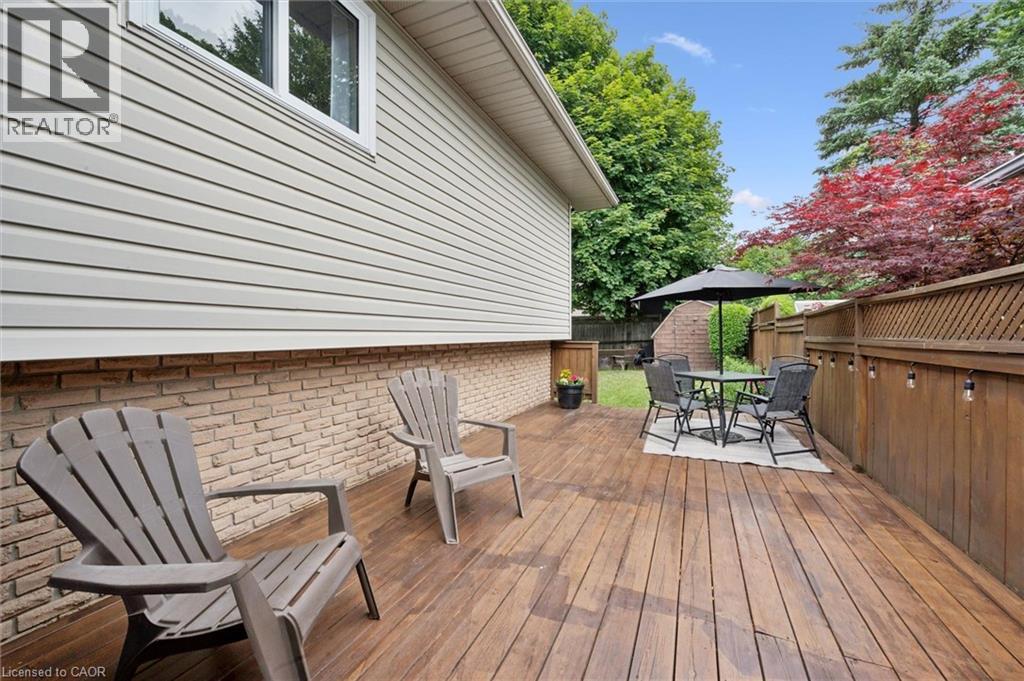 74 Calmcrest Drive, Kitchener, Ontario  N2E 1V3 - Photo 32 - 40835435