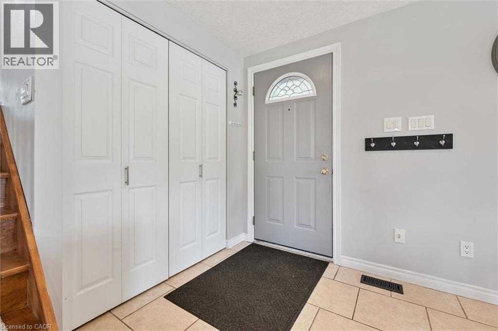 74 Calmcrest Drive, Kitchener, Ontario  N2E 1V3 - Photo 6 - 40835435