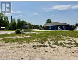 90 DUNCAN STREET, Centre Hastings, Ontario
