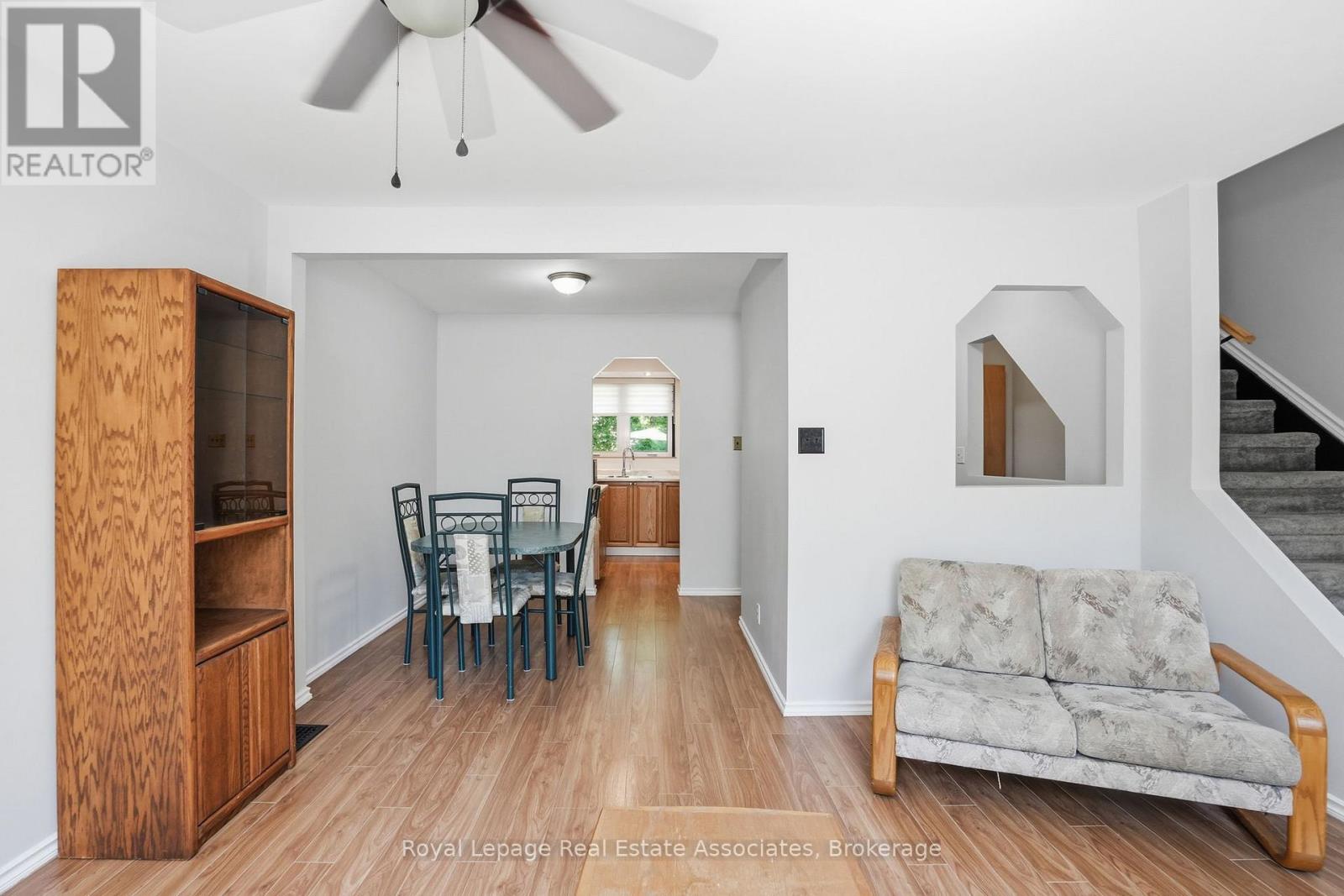 D(4) - 16d Bond Street S, Hamilton, Ontario  L9H 3H1 - Photo 10 - X13430306