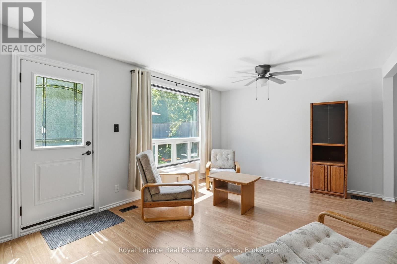 D(4) - 16d Bond Street S, Hamilton, Ontario  L9H 3H1 - Photo 12 - X13430306