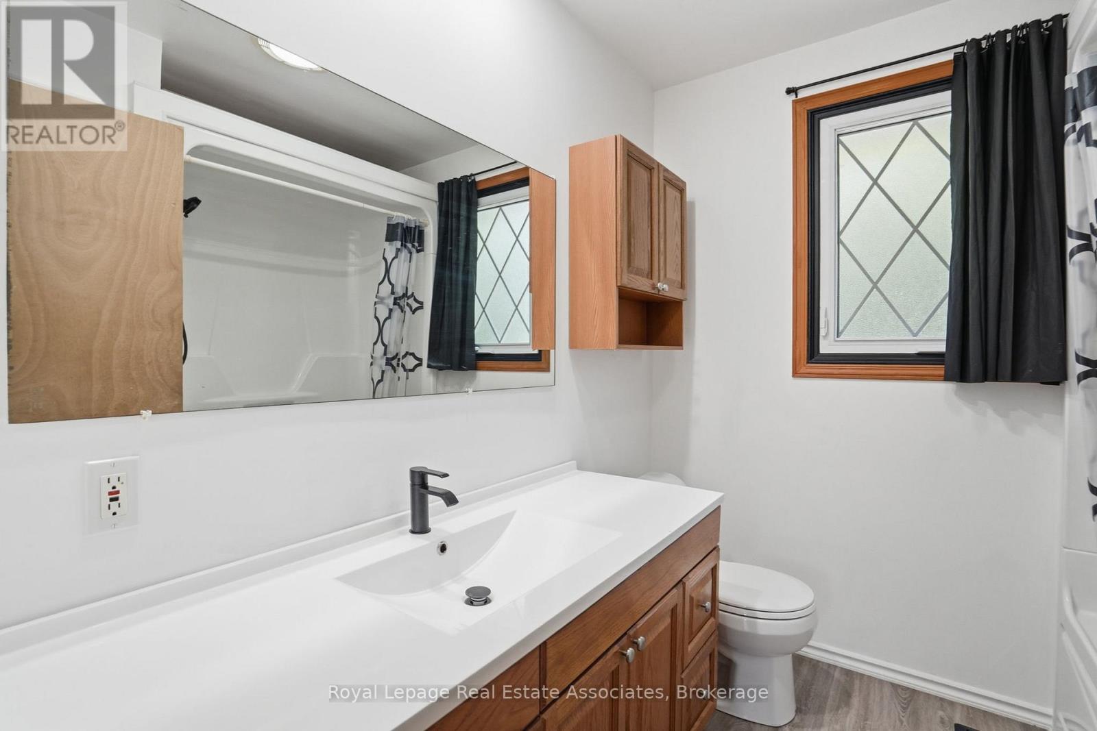 D(4) - 16d Bond Street S, Hamilton, Ontario  L9H 3H1 - Photo 22 - X13430306