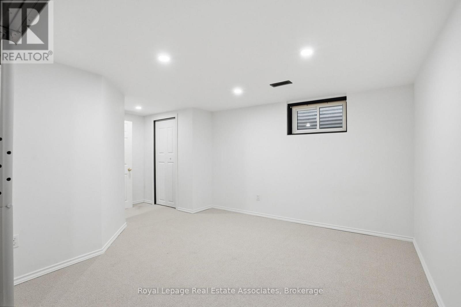 D(4) - 16d Bond Street S, Hamilton, Ontario  L9H 3H1 - Photo 32 - X13430306
