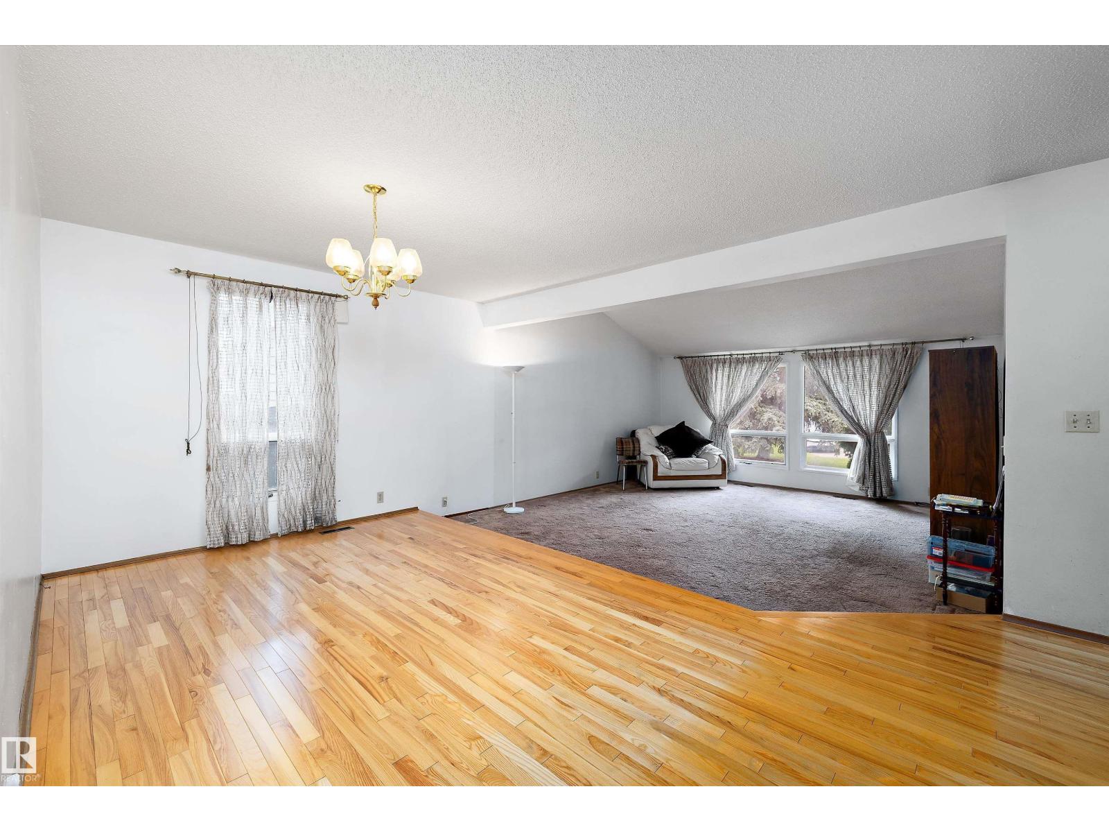 6816 40 Av NW, Edmonton, Alberta  T6K 1B4 - Photo 8 - E4492980