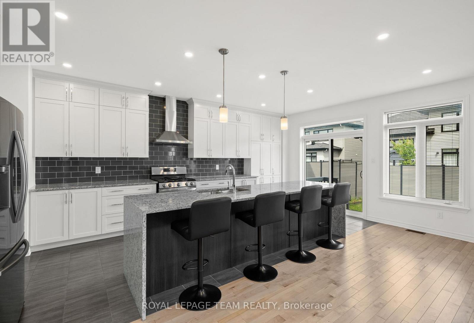 41 Whooping Crane Ridge, Ottawa, Ontario K4M 0P2 - Photo 10 - X13430468
