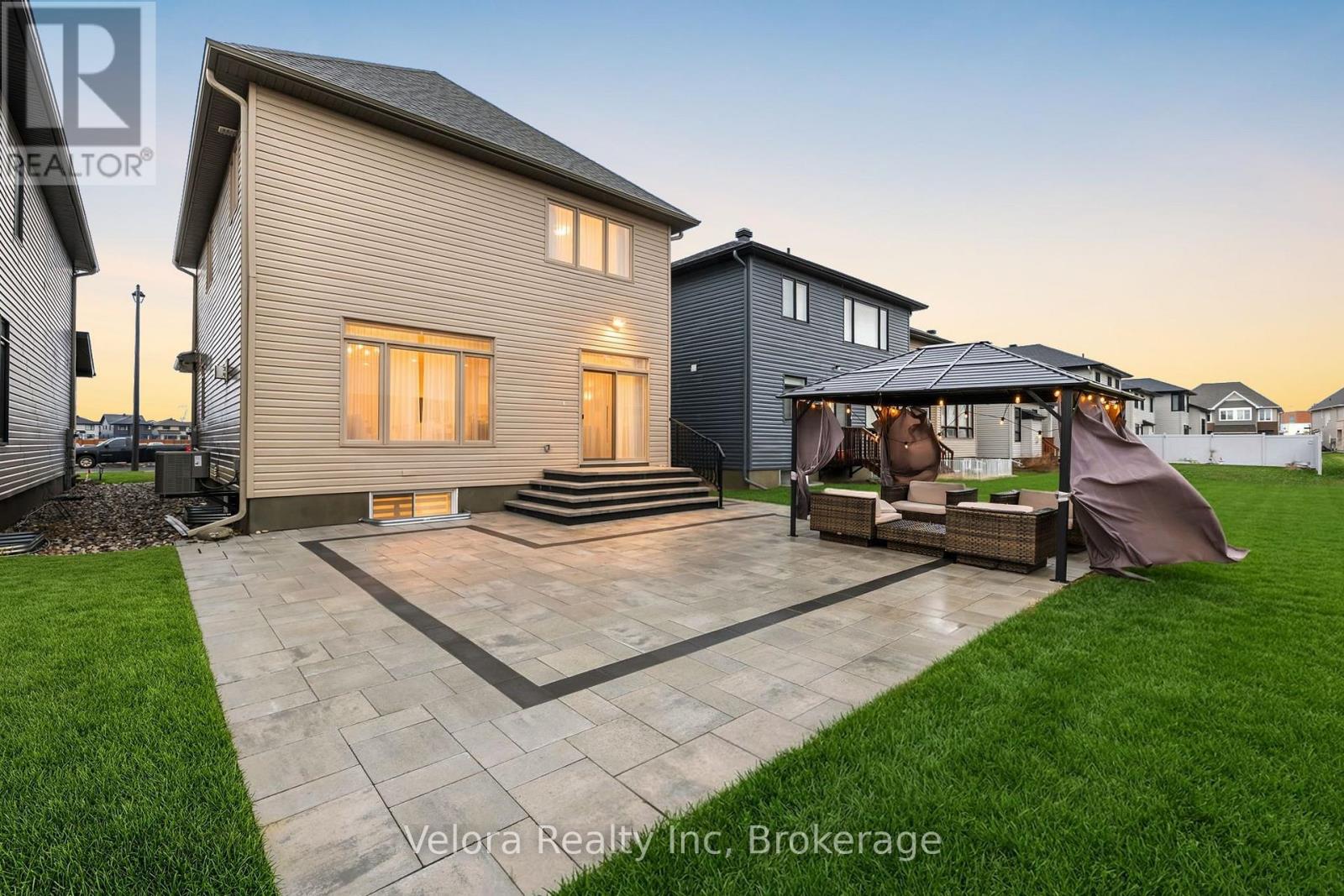 744 Cope Drive, Ottawa, Ontario  K2S 2P8 - Photo 36 - X13430720