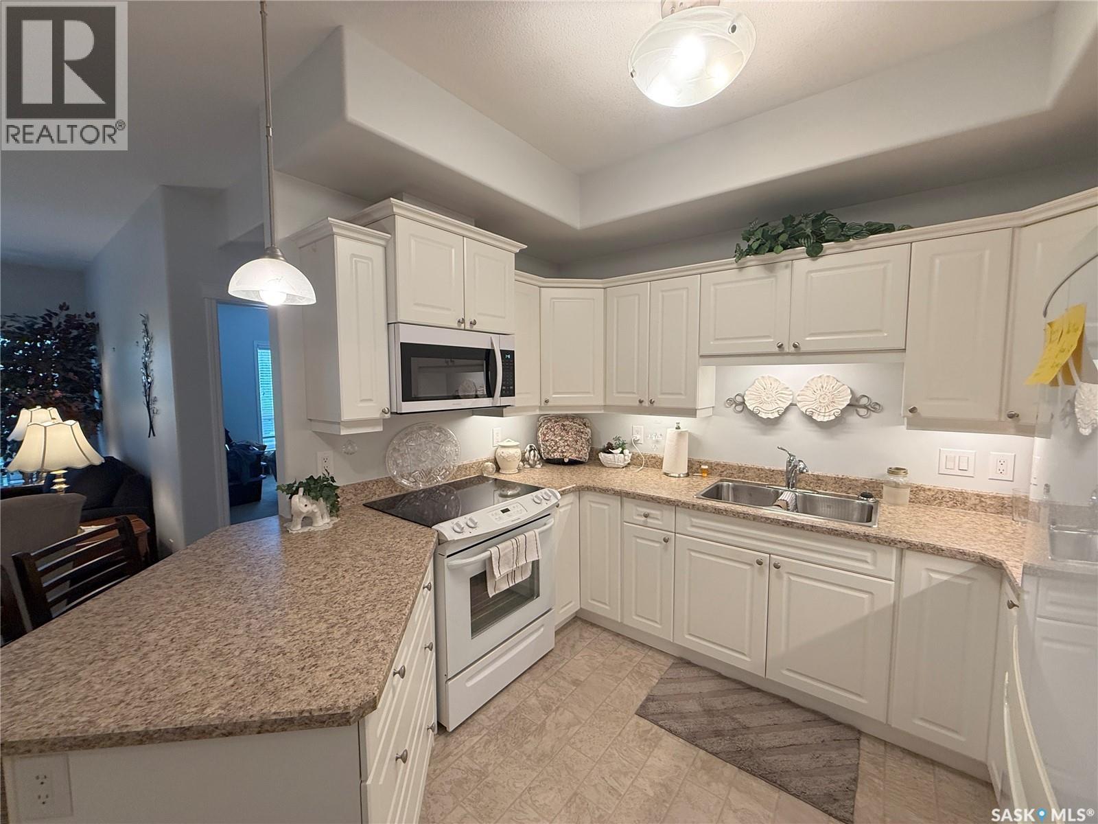 313 102 Armistice Way, Saskatoon, Saskatchewan S7J 2Z6 - Photo 12 - SK039047