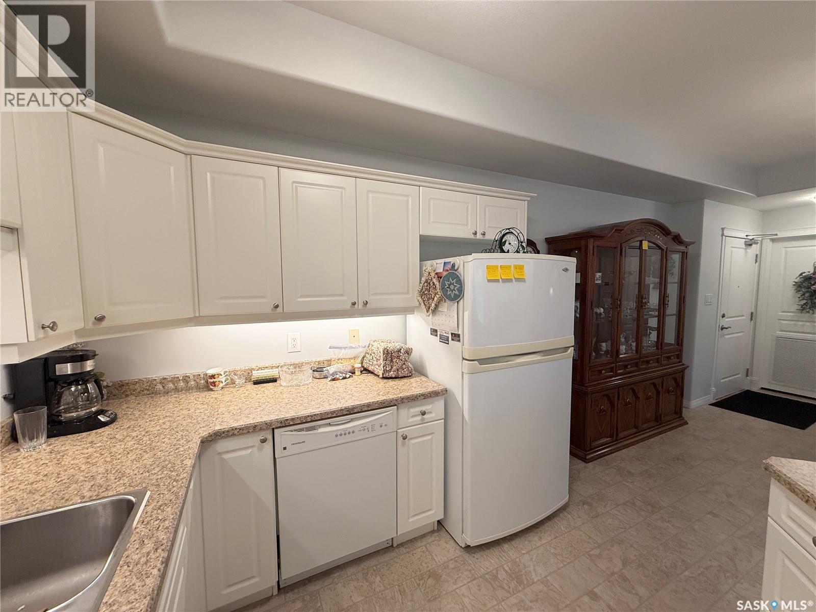 313 102 Armistice Way, Saskatoon, Saskatchewan S7J 2Z6 - Photo 14 - SK039047