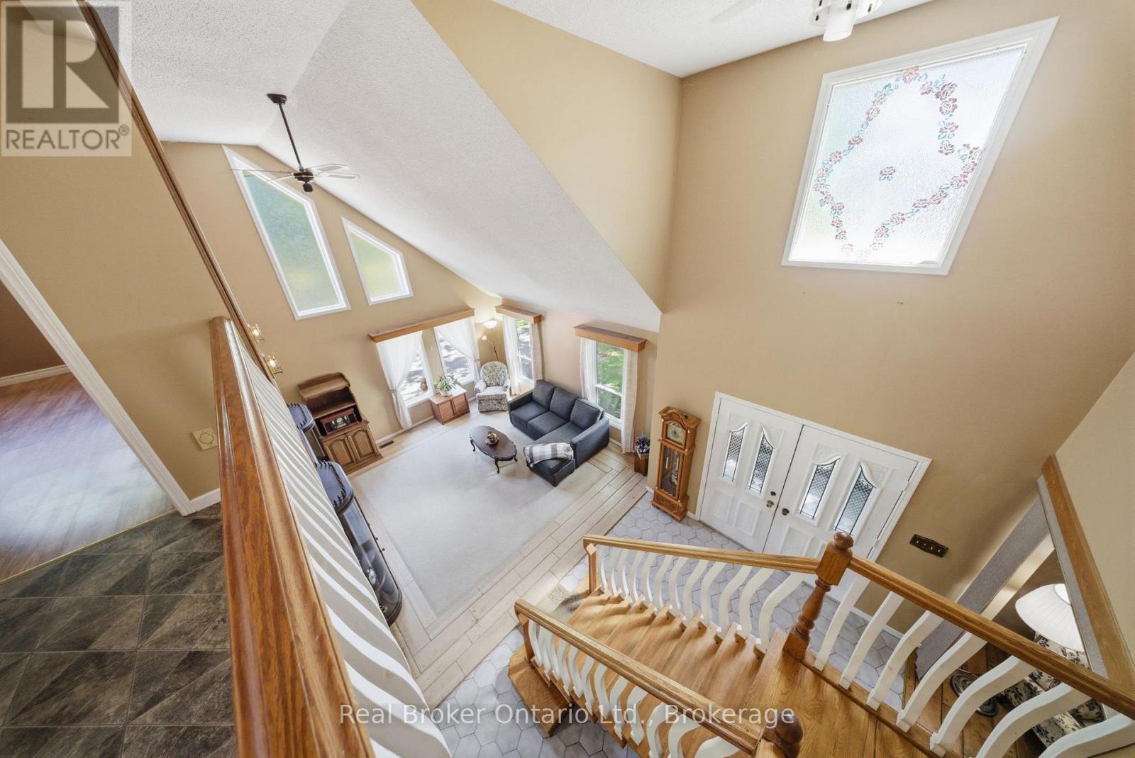 800 Tremaine Avenue S, North Perth, Ontario  N4W 3G9 - Photo 23 - X13430726