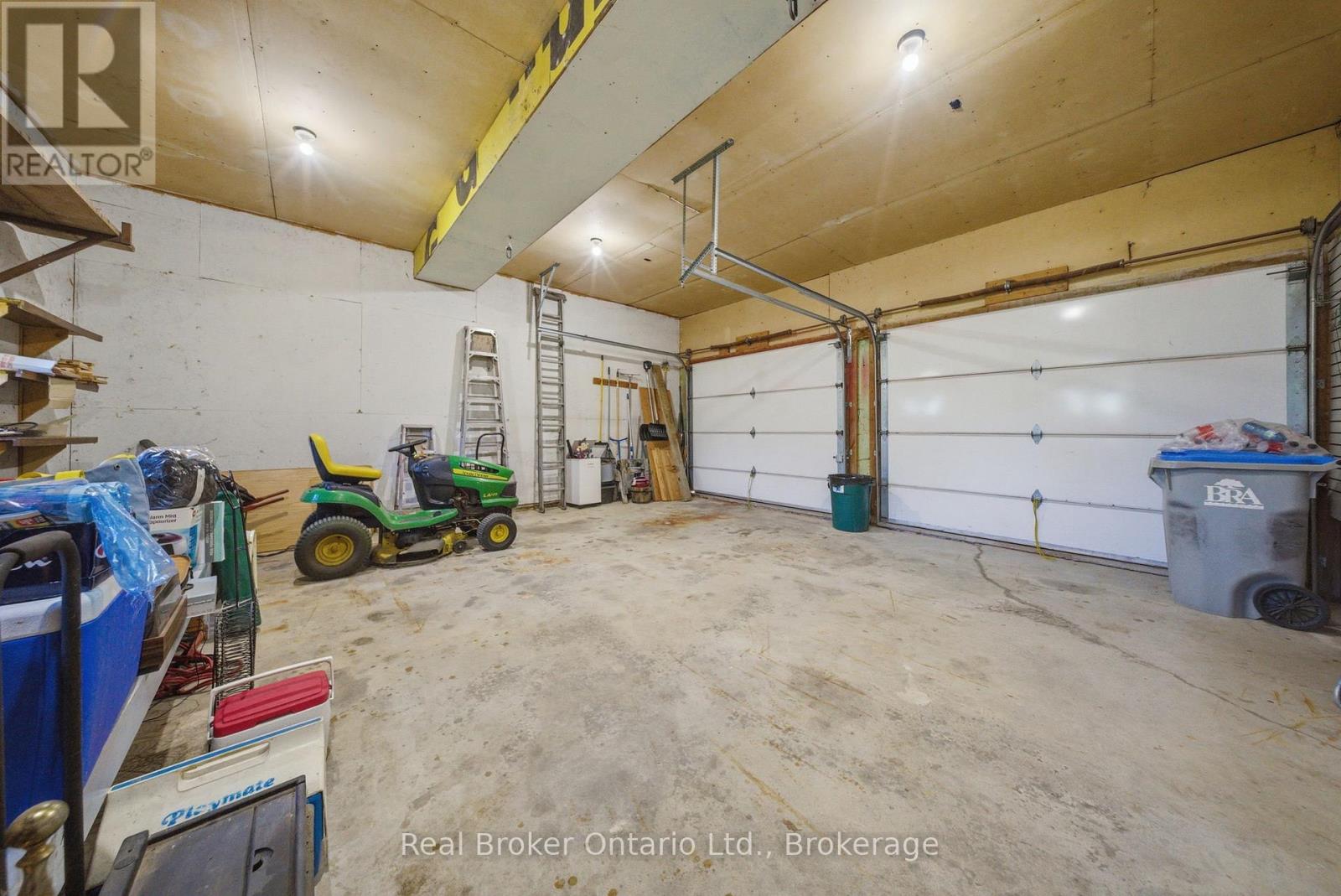 800 Tremaine Avenue S, North Perth, Ontario  N4W 3G9 - Photo 31 - X13430726