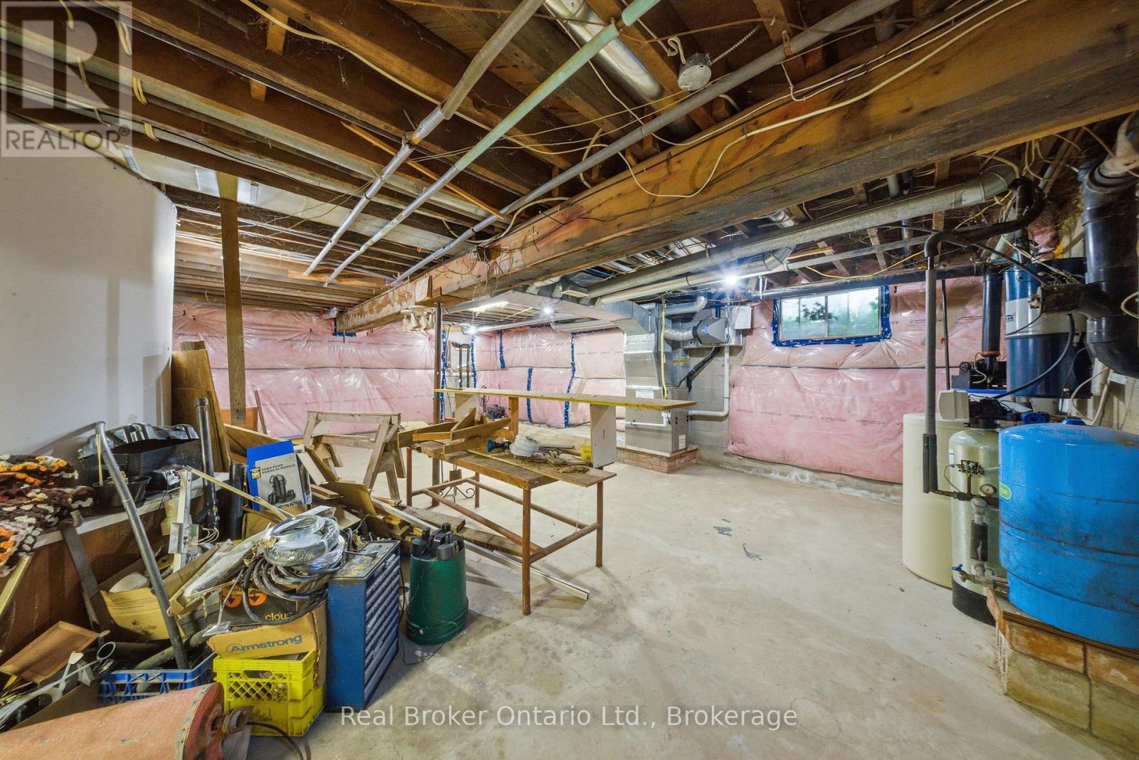 800 Tremaine Avenue S, North Perth, Ontario  N4W 3G9 - Photo 36 - X13430726