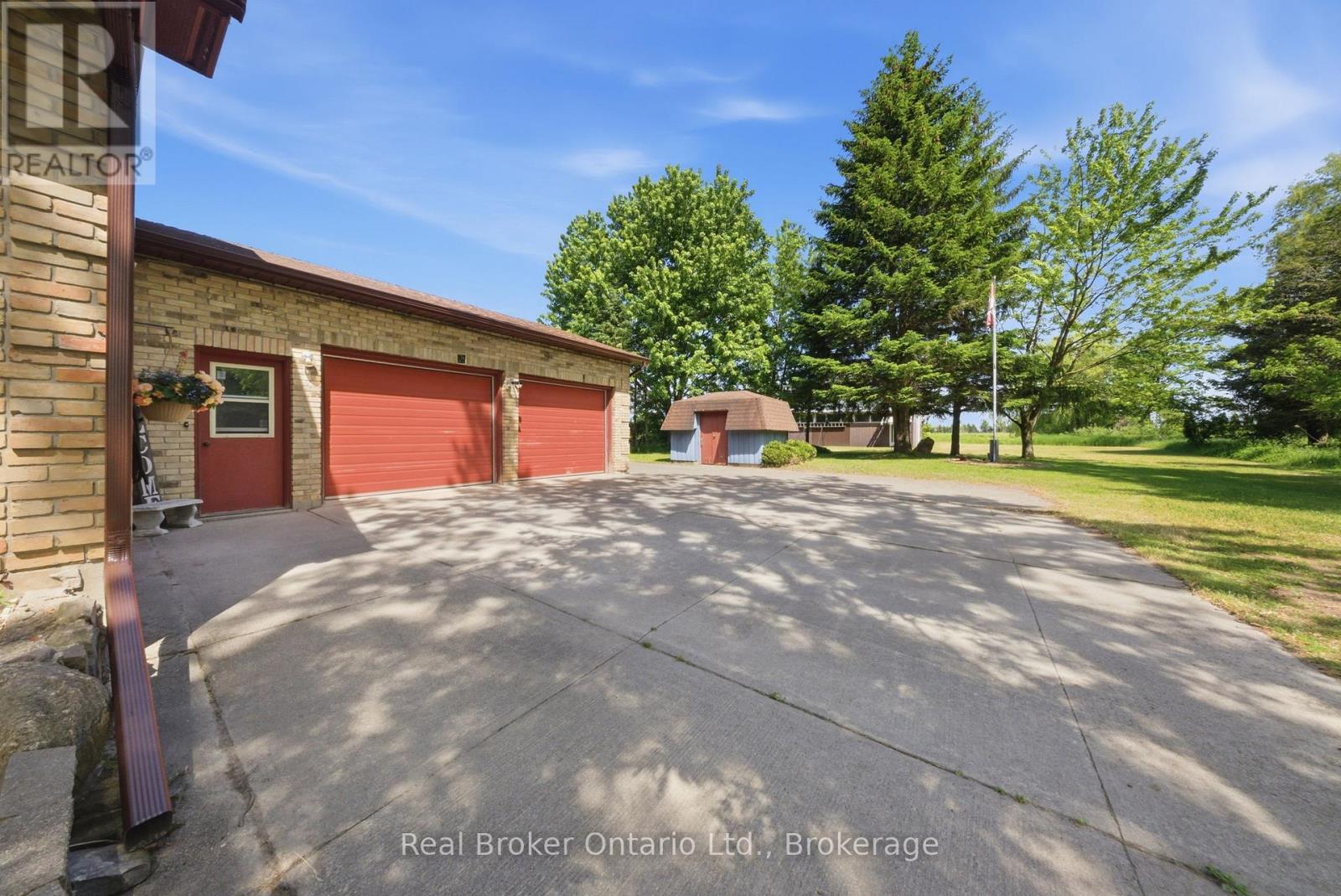 800 Tremaine Avenue S, North Perth, Ontario  N4W 3G9 - Photo 40 - X13430726
