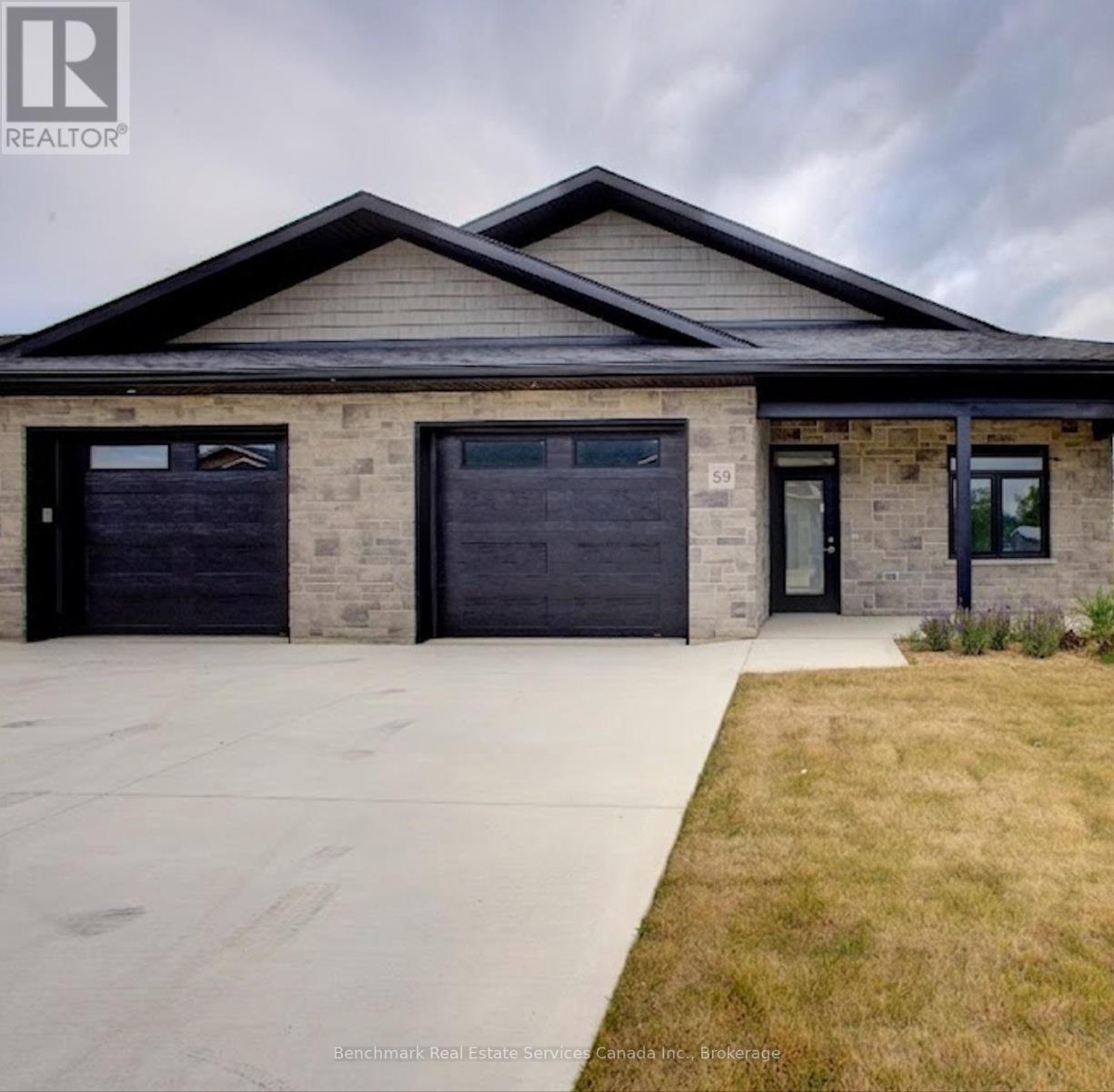 57 Cavalier Crescent, Huron-Kinloss, Ontario  N0G 2R0 - Photo 1 - X13430828