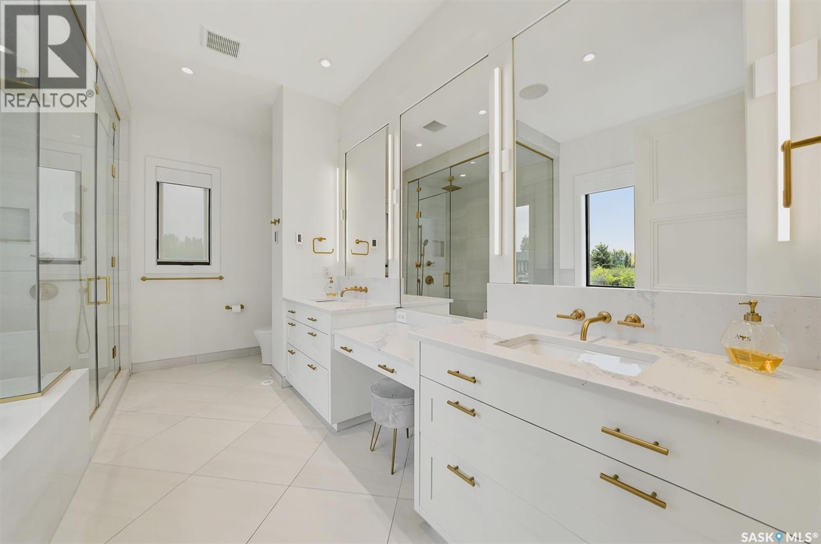 50 Mandalay Bay, Corman Park Rm No. 344, Saskatchewan  S7T 1E3 - Photo 39 - SK038958