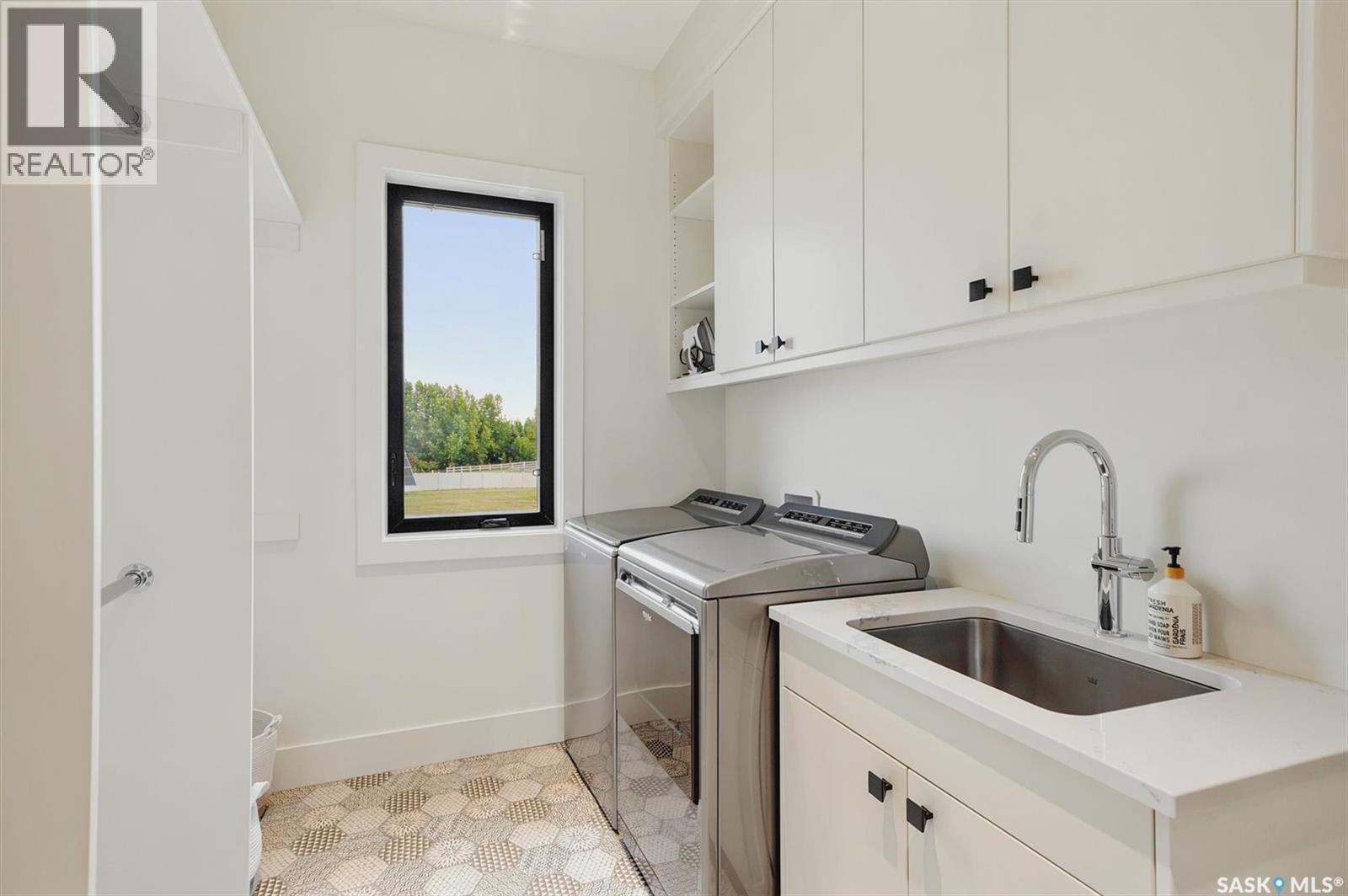 50 Mandalay Bay, Corman Park Rm No. 344, Saskatchewan  S7T 1E3 - Photo 53 - SK038958