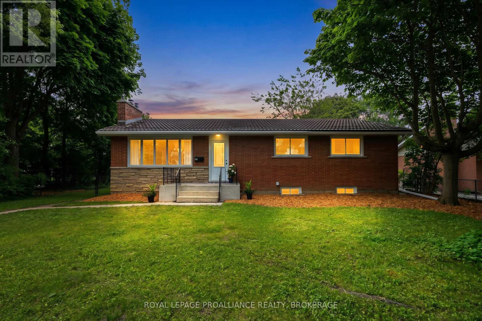 59 METCALFE AVENUE, Kingston, Ontario