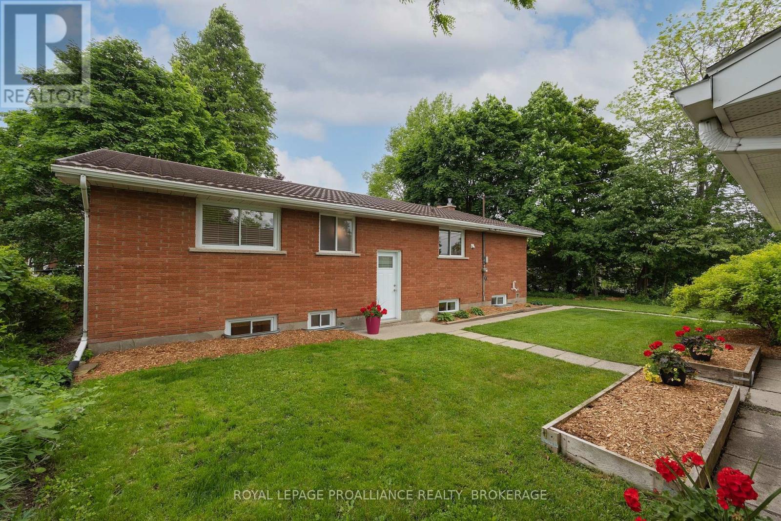 59 Metcalfe Avenue, Kingston, Ontario  K7M 2W7 - Photo 35 - X13430878