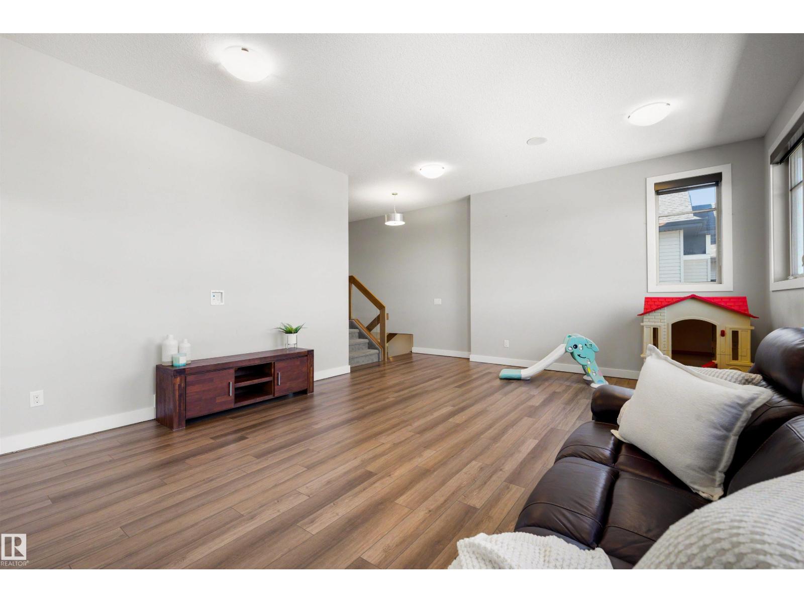 1979 Ainslie Li SW, Edmonton, Alberta  T6W 2M1 - Photo 26 - E4492984