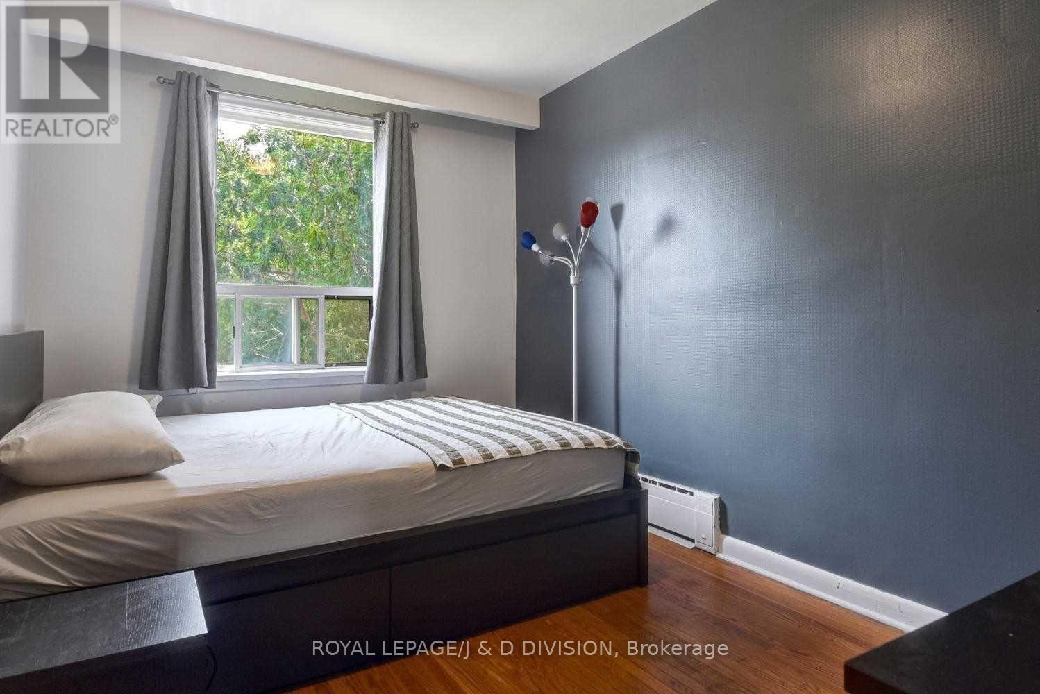 3 - 63 Earlsdale Avenue, Toronto, Ontario  M6C 1L2 - Photo 7 - C13430494