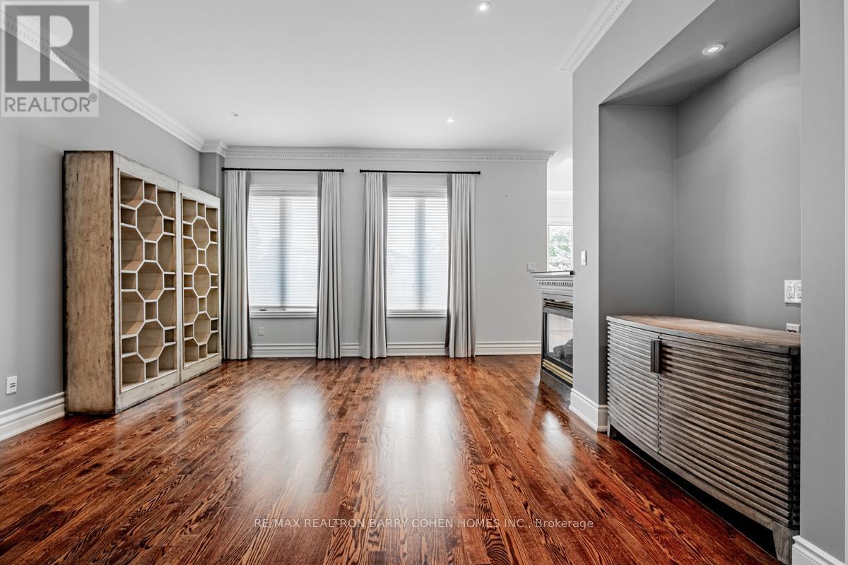 8 York Road, Toronto, Ontario  M2L 1H5 - Photo 17 - C13430528