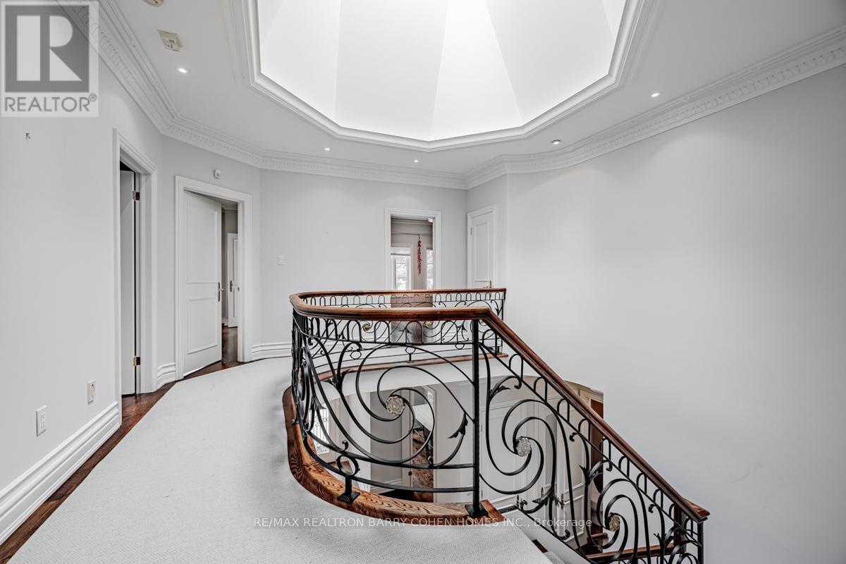 8 York Road, Toronto, Ontario  M2L 1H5 - Photo 20 - C13430528