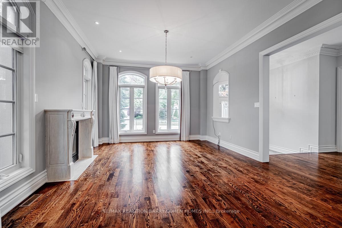 8 York Road, Toronto, Ontario  M2L 1H5 - Photo 7 - C13430528