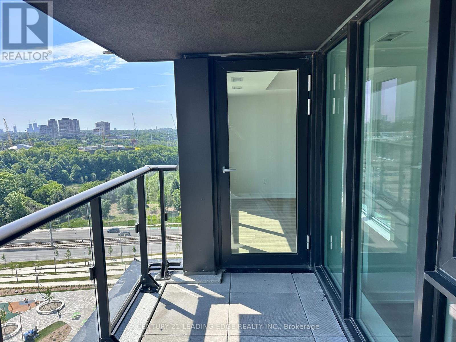 1606 - 5 Quarrington Lane, Toronto, Ontario  M3C 0S5 - Photo 28 - C13430612