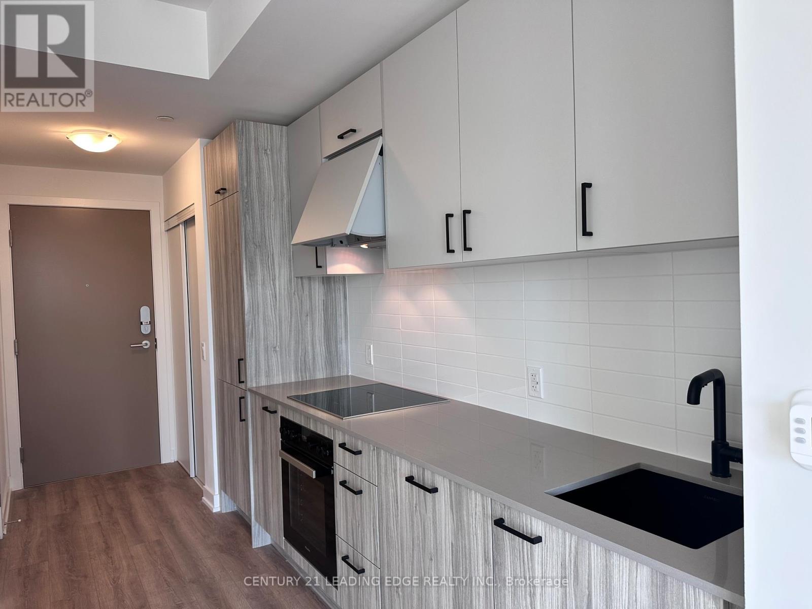 1606 - 5 Quarrington Lane, Toronto, Ontario  M3C 0S5 - Photo 8 - C13430612