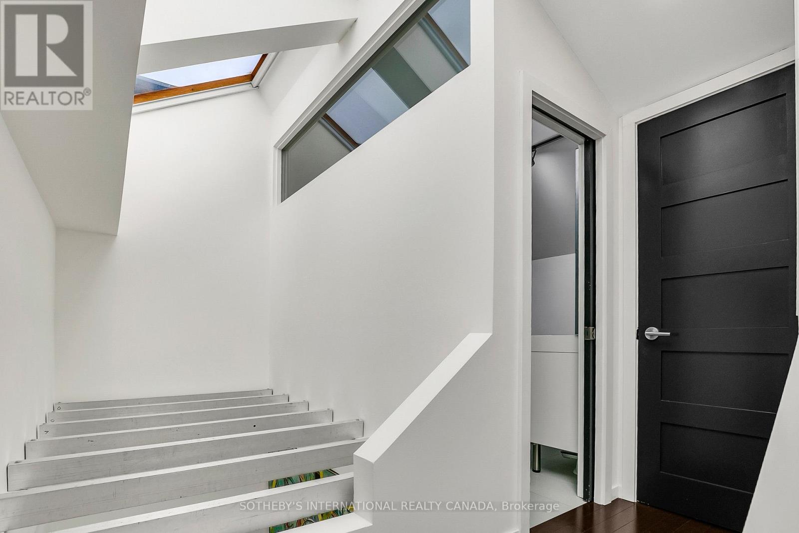 30 Sword Street, Toronto, Ontario  M5A 3N2 - Photo 35 - C13430692