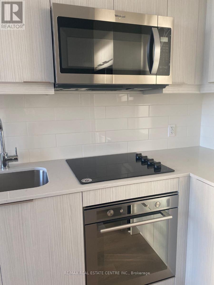 722 - 36 Forest Manor Road E, Toronto, Ontario  M2J 1M1 - Photo 9 - C13430718