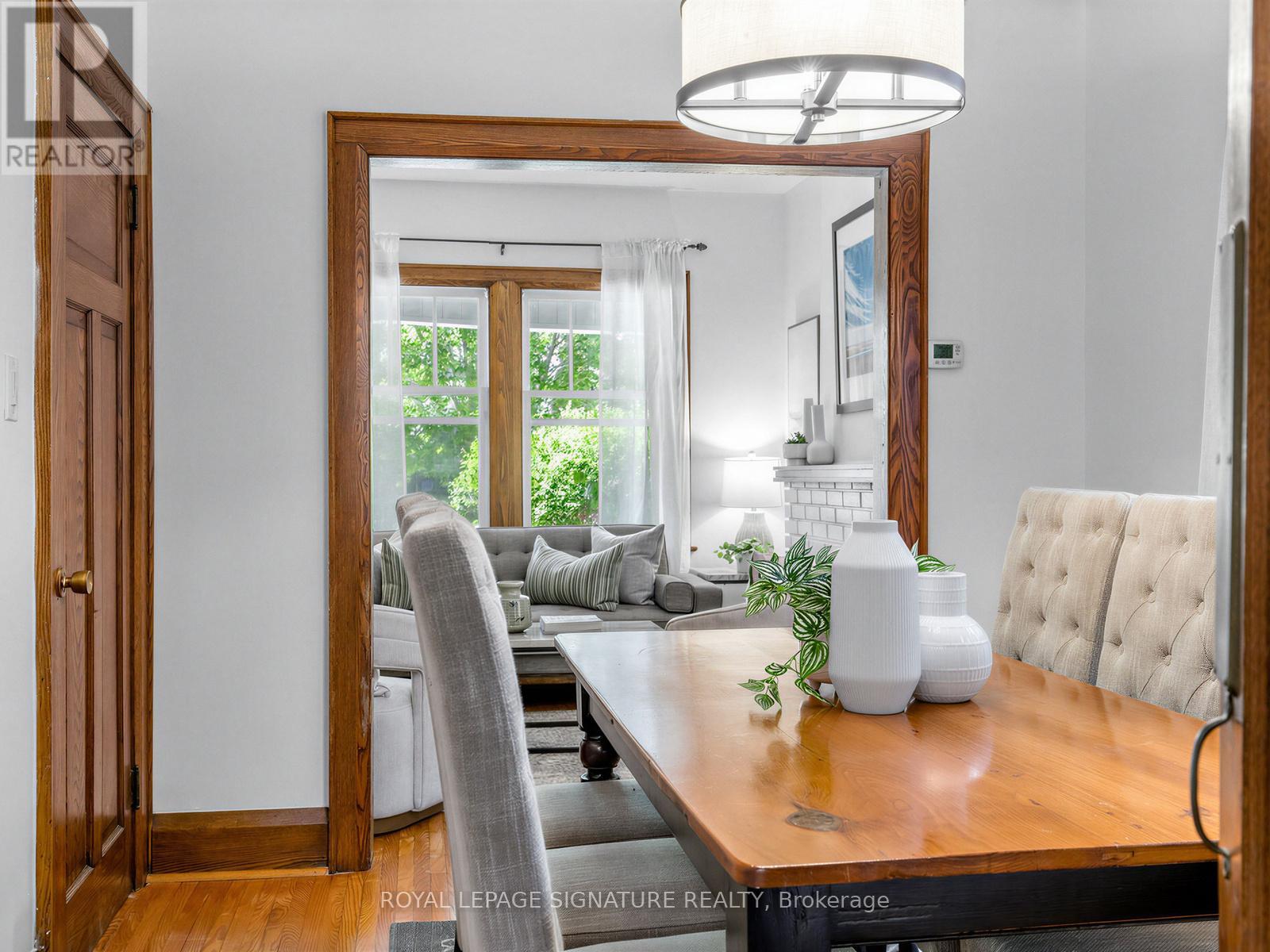 5 Watford Avenue, Toronto, Ontario  M6C 1G4 - Photo 6 - C13430754