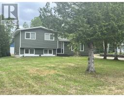 8 John Street, Ear Falls, Ontario