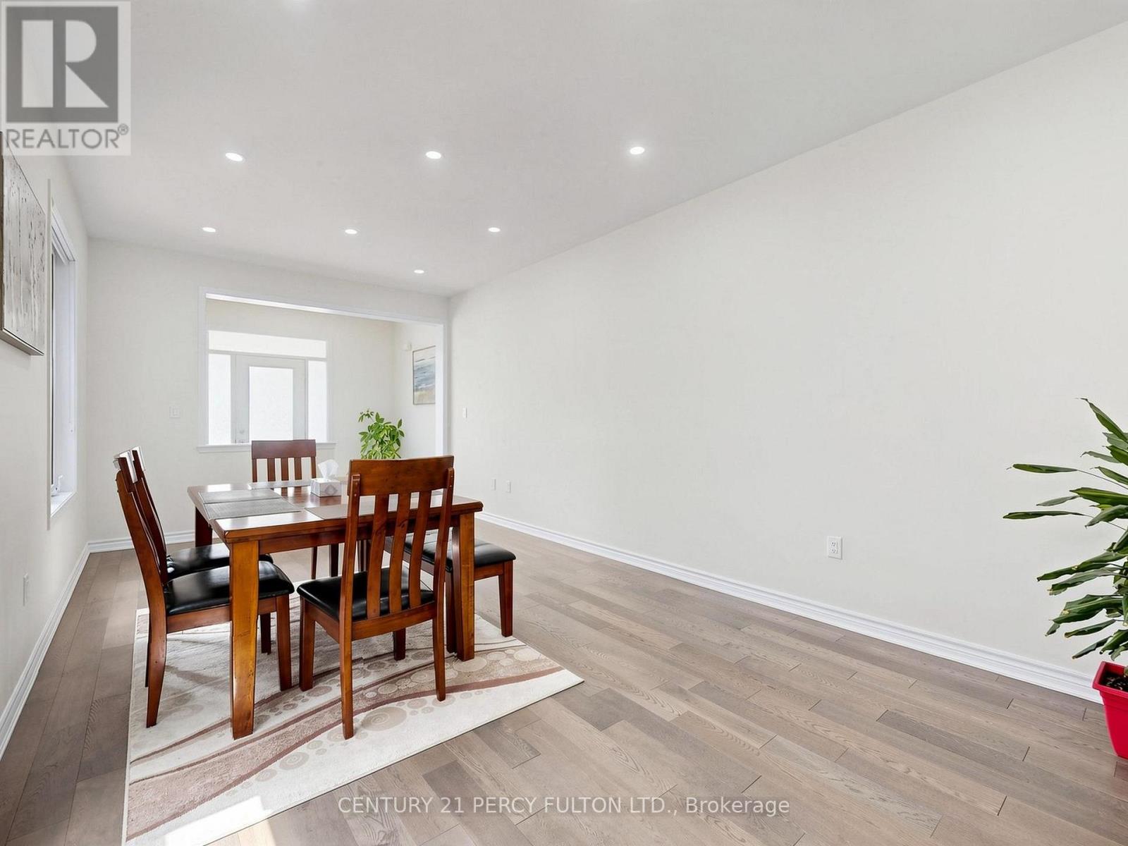 2715 Sapphire Drive, Pickering, Ontario  L1X 0G3 - Photo 14 - E13430488