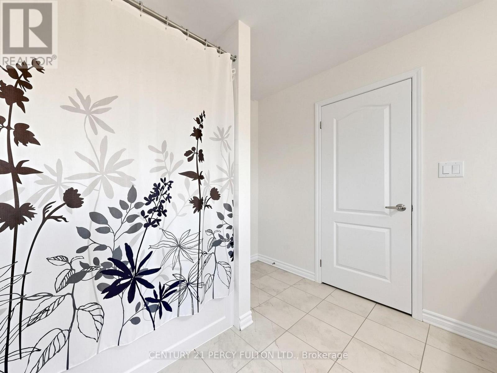 2715 Sapphire Drive, Pickering, Ontario  L1X 0G3 - Photo 26 - E13430488