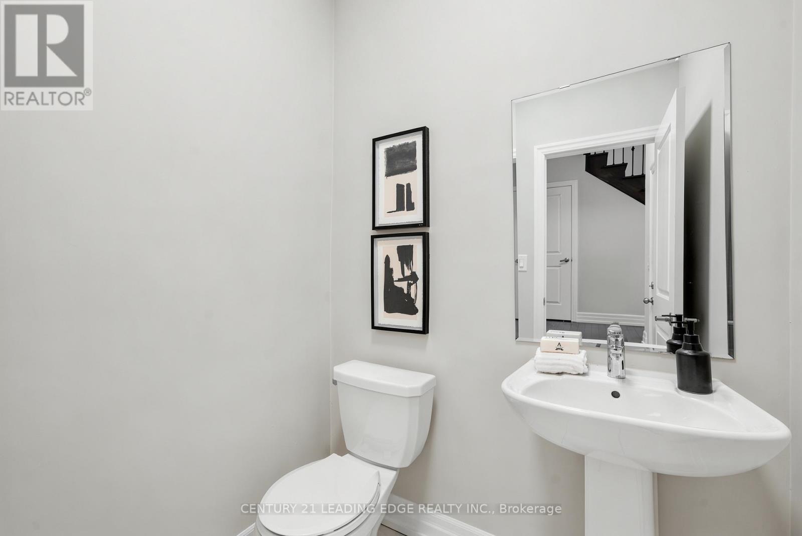 27 Christine Elliott Avenue, Whitby, Ontario  L1P 0B8 - Photo 31 - E13430672