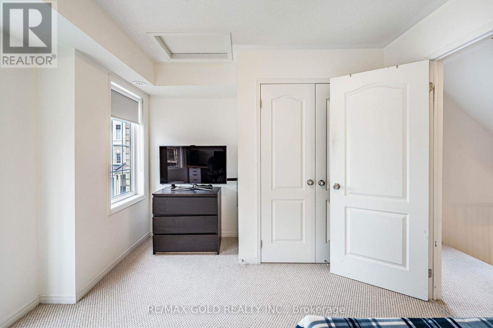 2485 Rosedrop Path, Oshawa, Ontario  L1L 0L2 - Photo 24 - E13430716