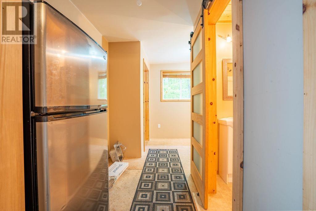1088 Four Seasons Dr, Sault Ste. Marie, Ontario  P0S 1E0 - Photo 42 - SM261401
