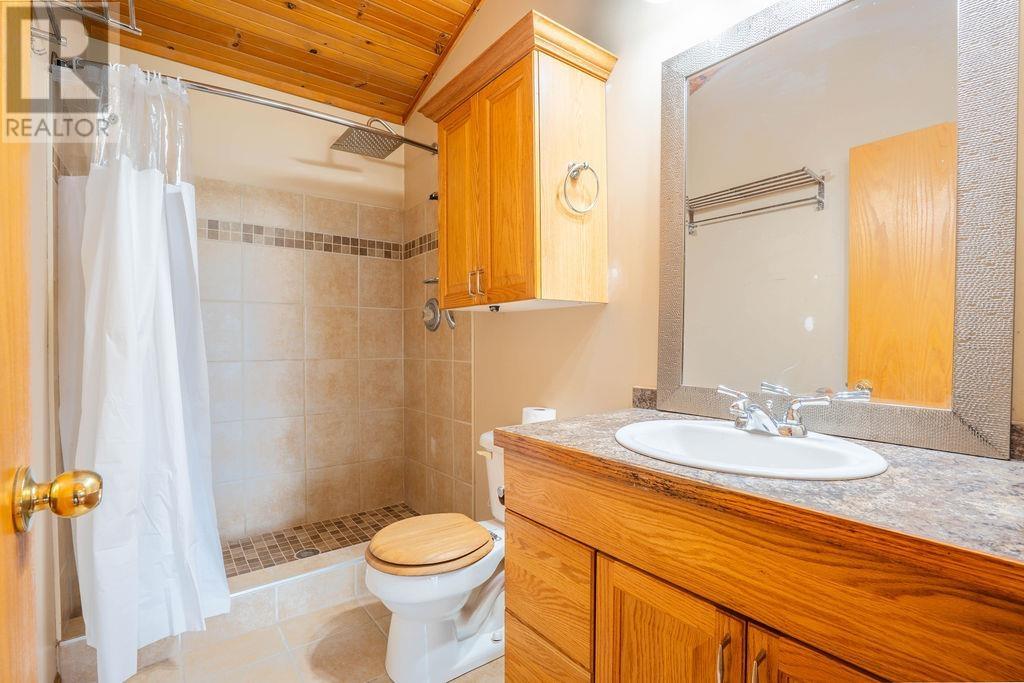 1088 Four Seasons Dr, Sault Ste. Marie, Ontario  P0S 1E0 - Photo 30 - SM261401