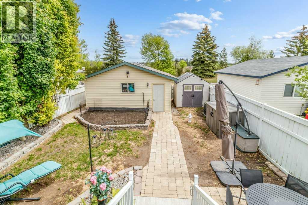 58 Drummond Close, Red Deer, Alberta  T4R 3E2 - Photo 24 - A2319785
