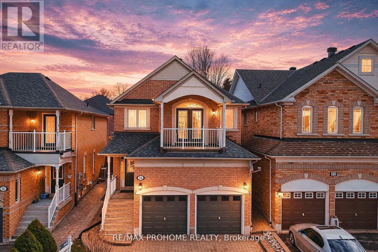34 INVERHURON STREET, Richmond Hill, Ontario