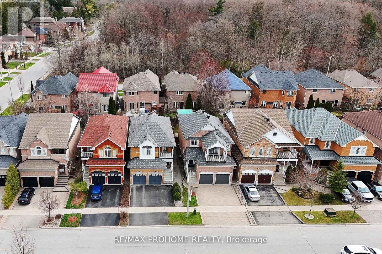 34 Inverhuron Street, Richmond Hill, Ontario  L4E 4H2 - Photo 31 - N13430546