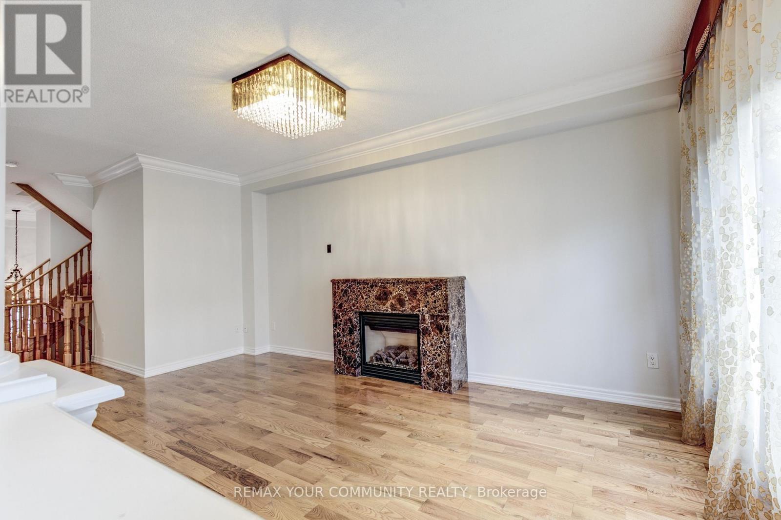 26 Yarden Drive, Vaughan, Ontario  L6A 0W2 - Photo 14 - N13430574
