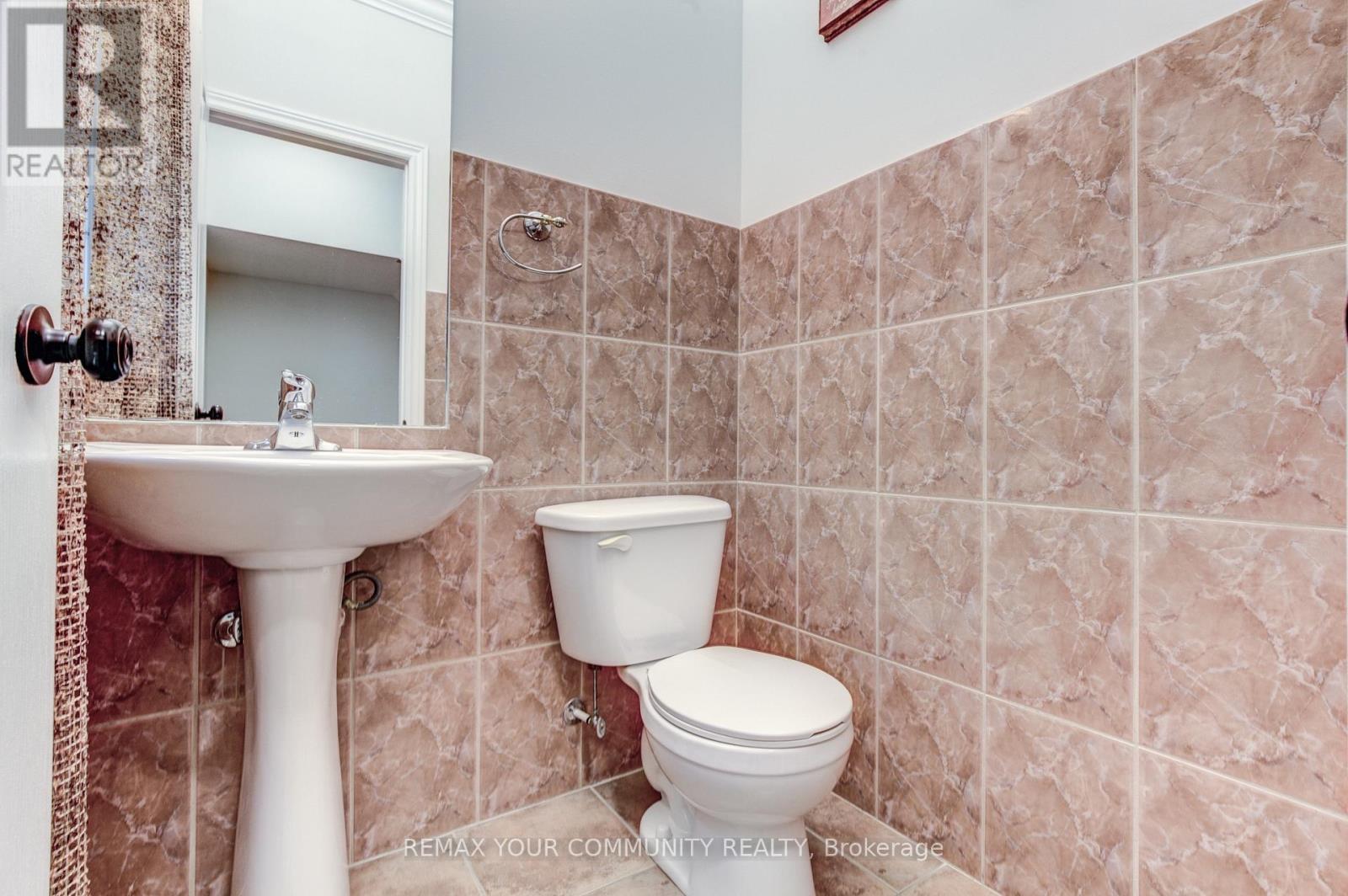26 Yarden Drive, Vaughan, Ontario  L6A 0W2 - Photo 15 - N13430574