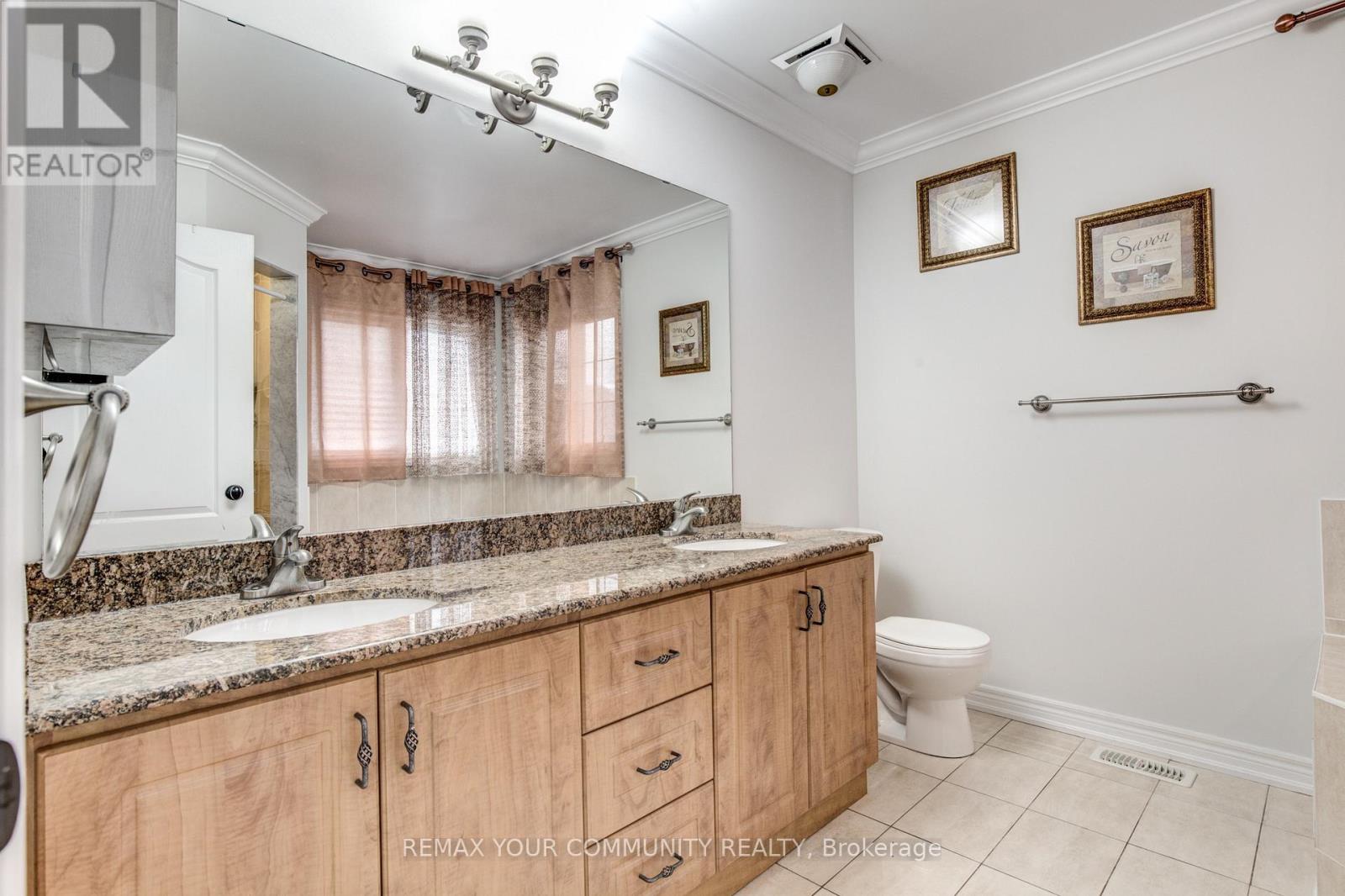26 Yarden Drive, Vaughan, Ontario  L6A 0W2 - Photo 19 - N13430574